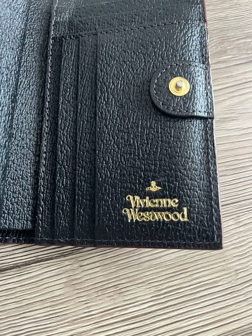 vivienne westwood 黒 レザー 三つ折り　財布