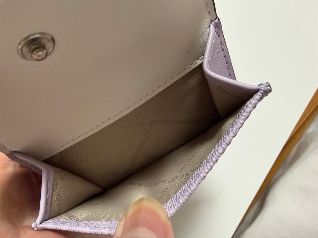 MICHAEL KORS ラベンダー/ホワイト 3つ折り財布
