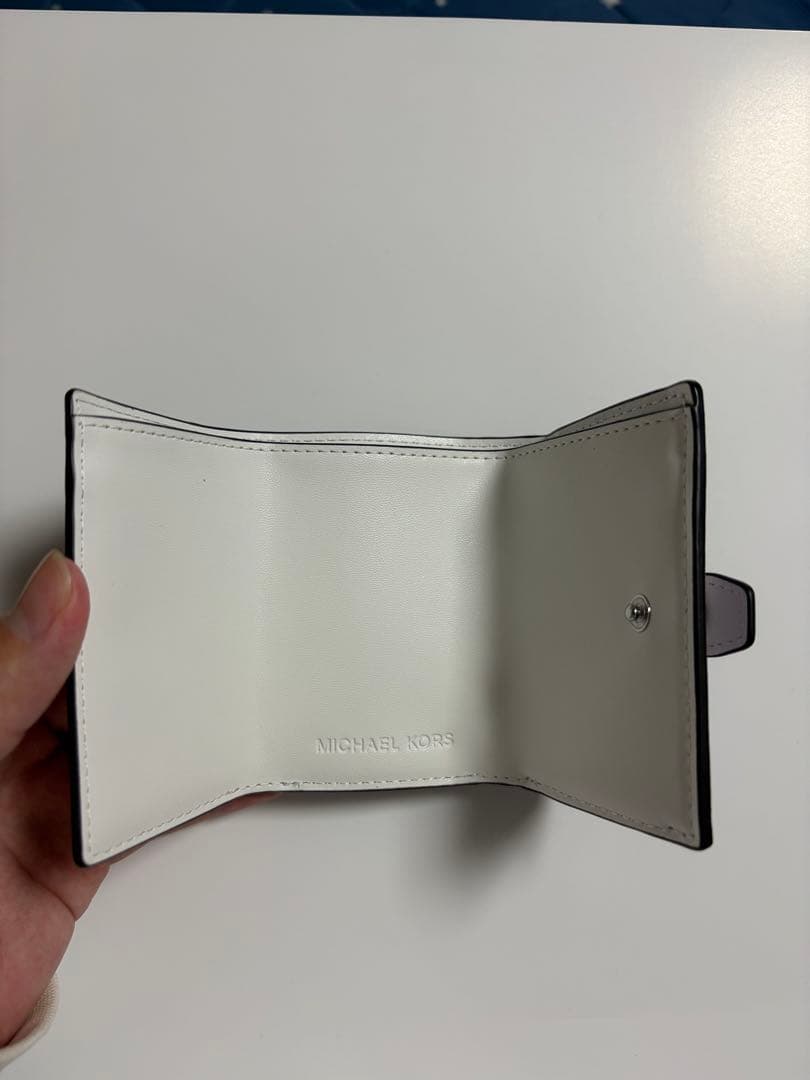 MICHAEL KORS ラベンダー/ホワイト 3つ折り財布