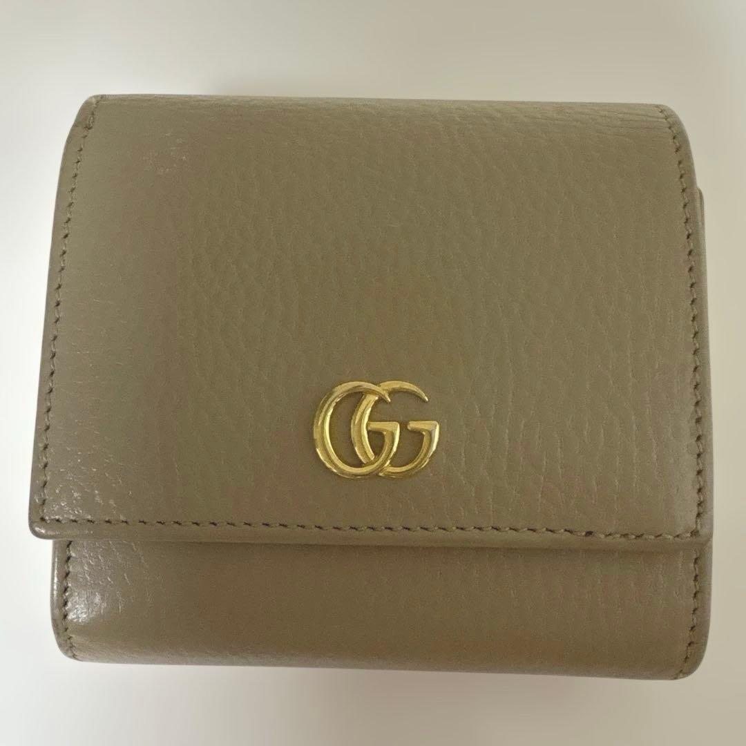 美品✨グッチ◇バイカラー二つ折り財布　GGレザーベージュイエロー
