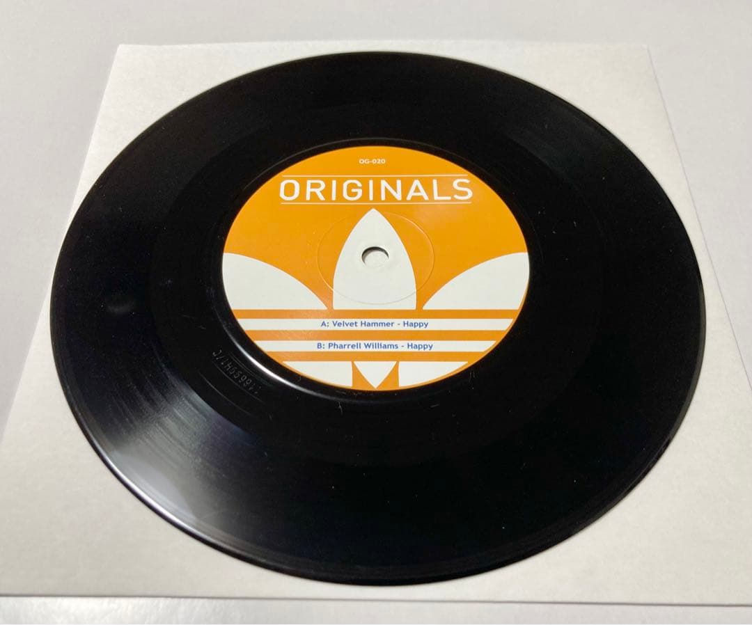 【貴重盤】Pharrell Williams / HAPPY (7inch)