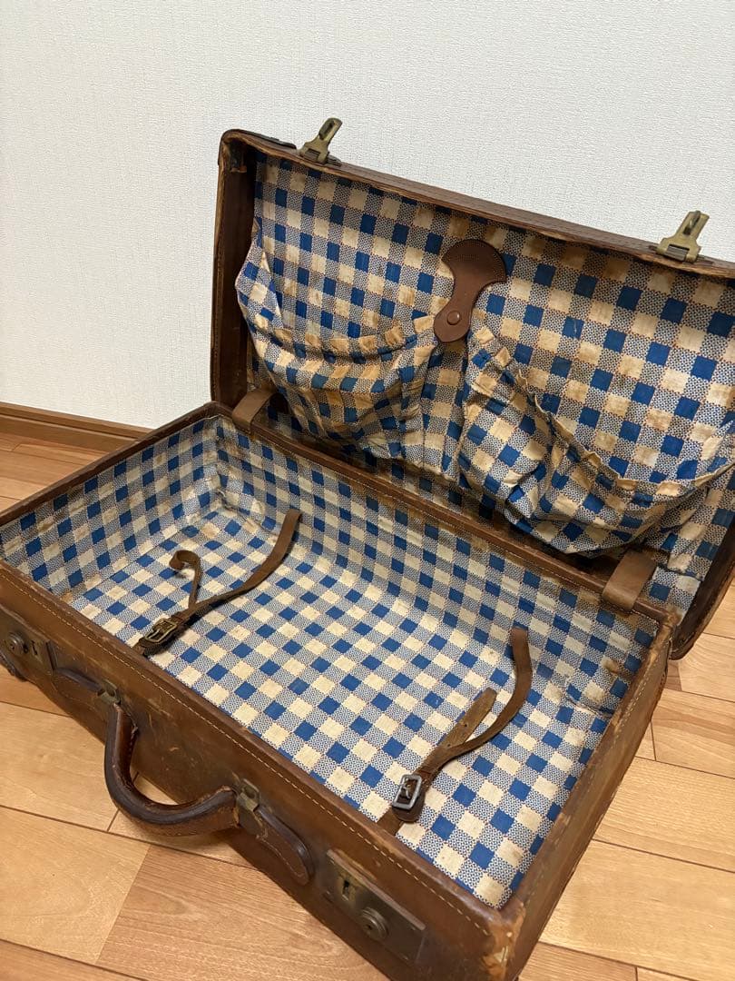 【みく。様専売】トランクと手紙