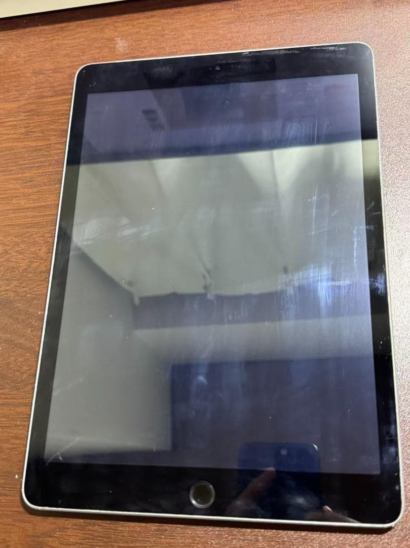 iPad（第9世代）256GB シルバー