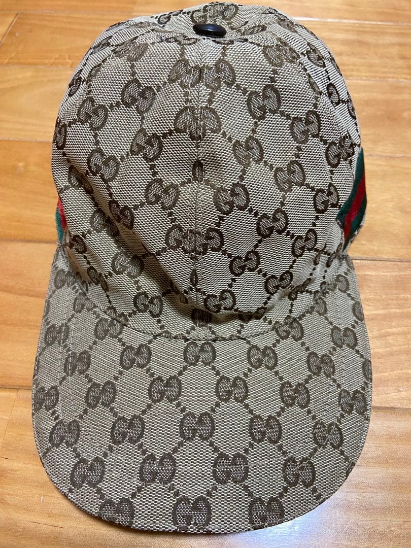 Gucci GGパターン ベージュキャップ