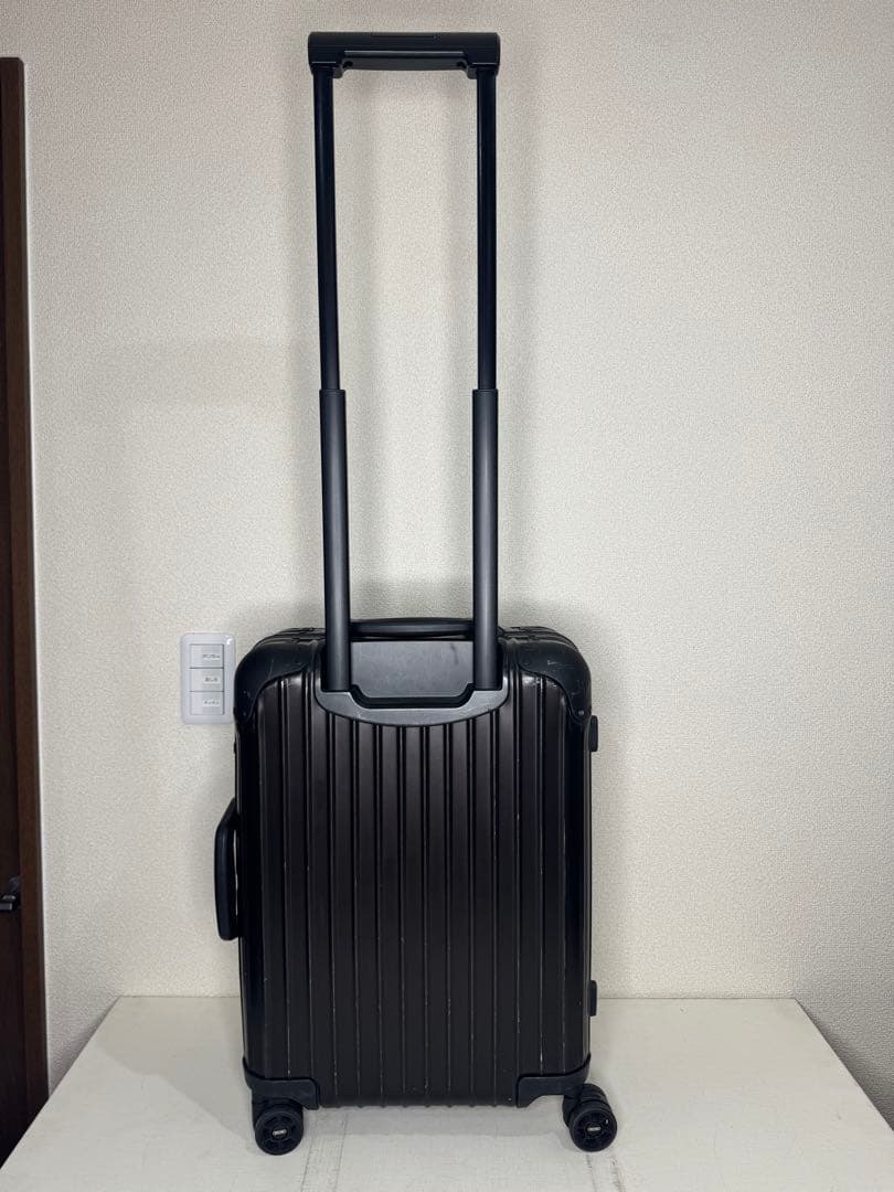リモワ トパーズ ステルス 32L 4輪 キャリーケース TSAロック 正規品