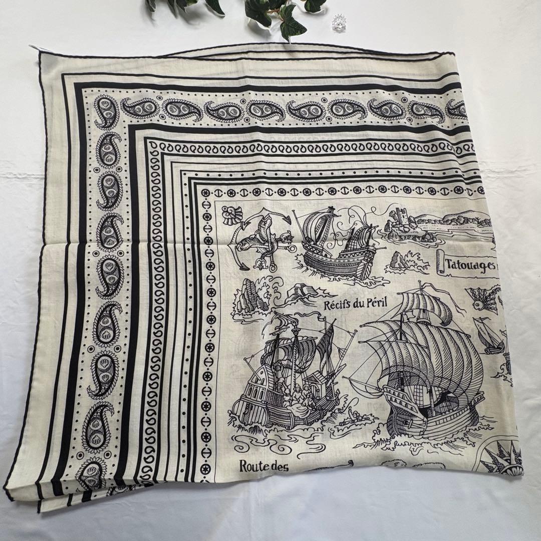 HERMES　カレジェアン　Tatouages Marins Bandana