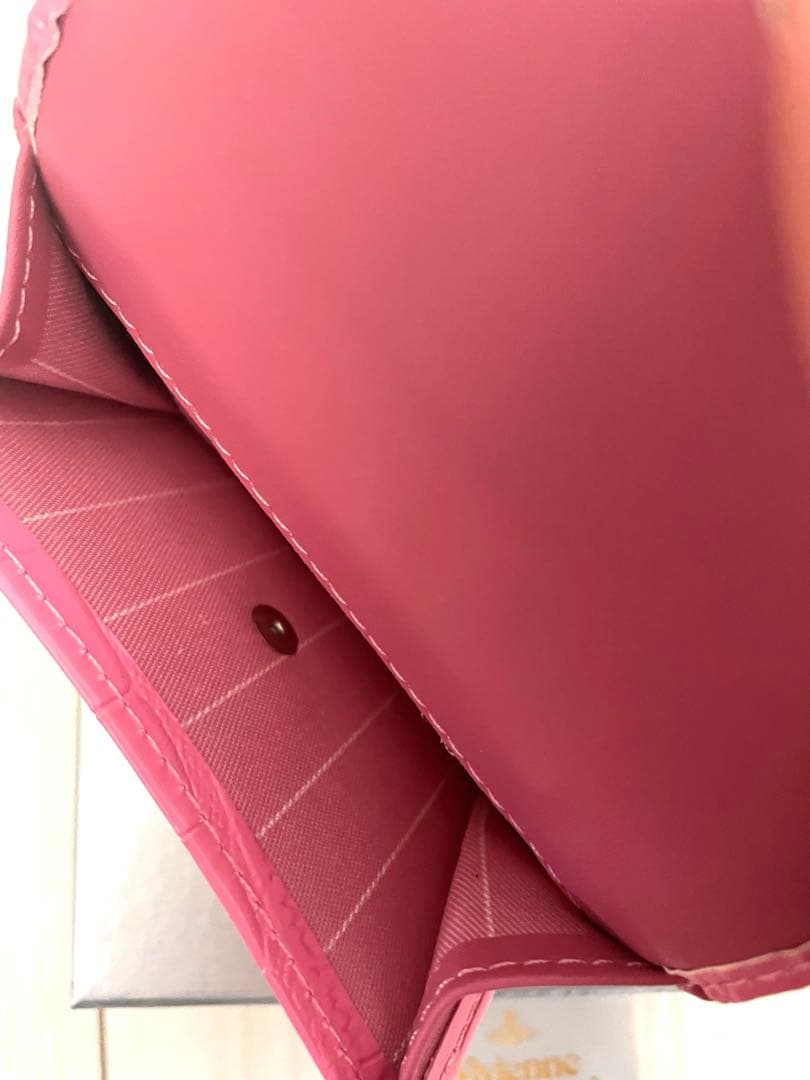 Vivienne Westwood 三つ折り新品財布