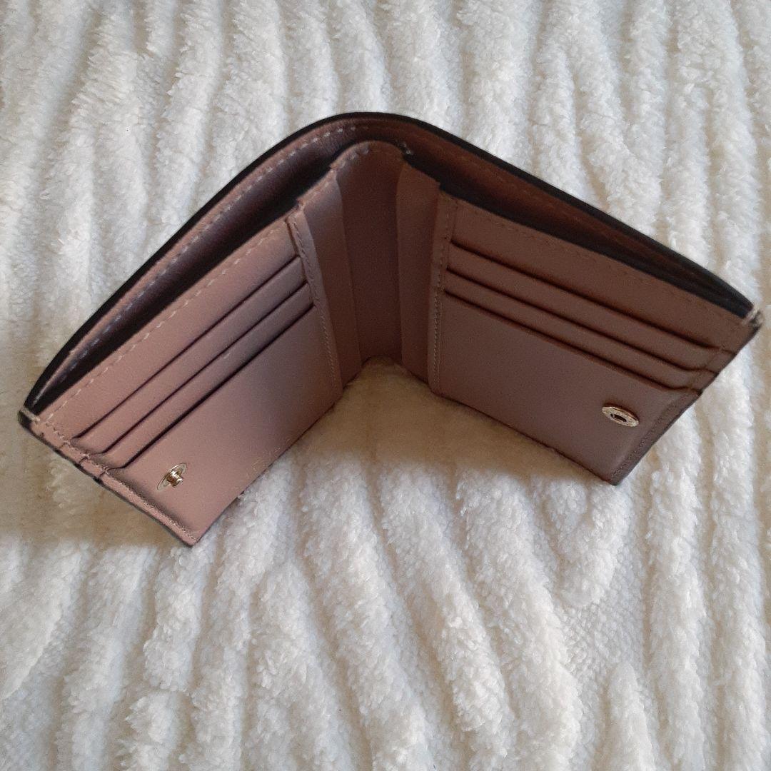 【レア】ヴァレンティノ ロック スタッズ 財布