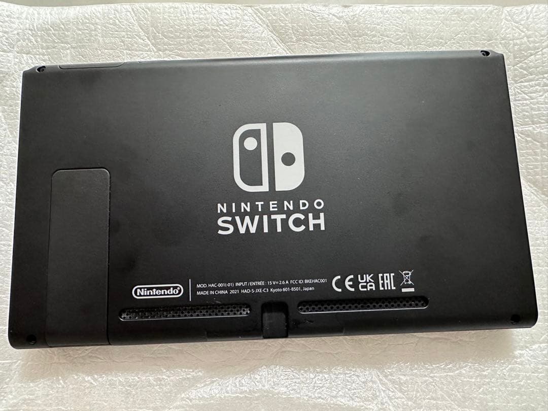 ひ*き様 Nintendo Switch 2022年 本体のみ