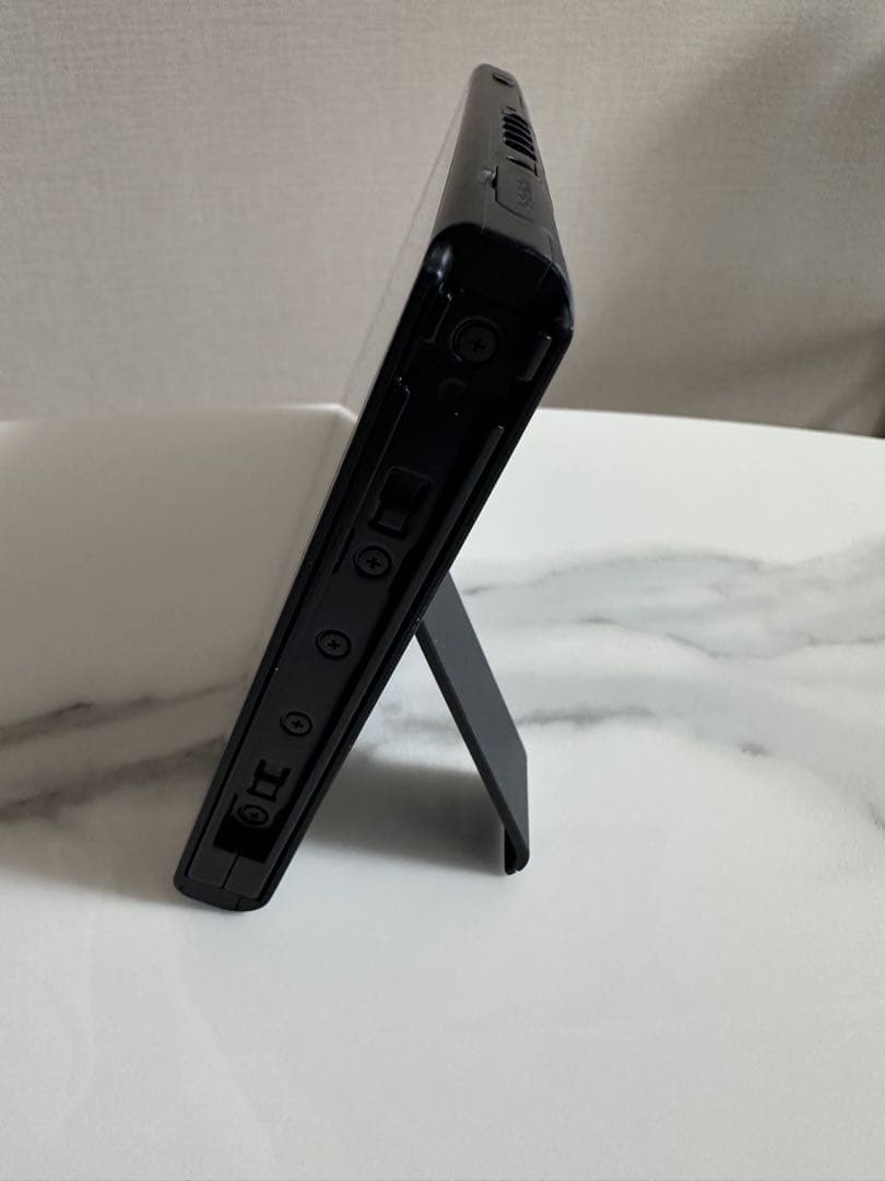 ひ*き様 Nintendo Switch 2022年 本体のみ