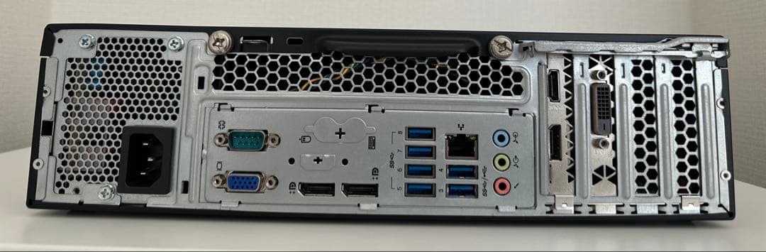 ゲーミングデスクトップThinkcenter M900 10FG