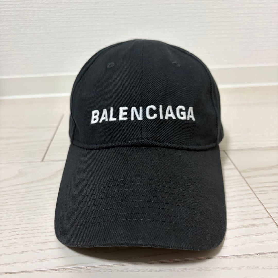 ✨極美品✨BALENCIAGA　キャップ　L59 　新ロゴ　マジックテープ　黒
