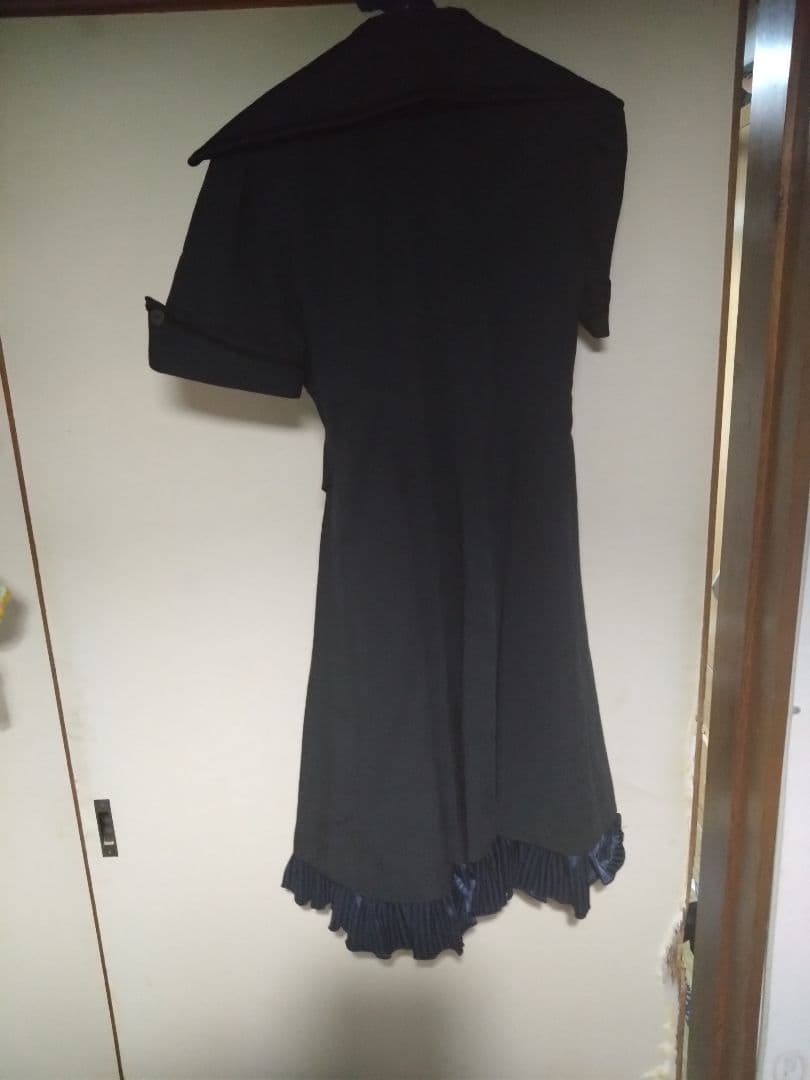 3/11には中古品店に持っていきます　Atelier BOZ ワンピース