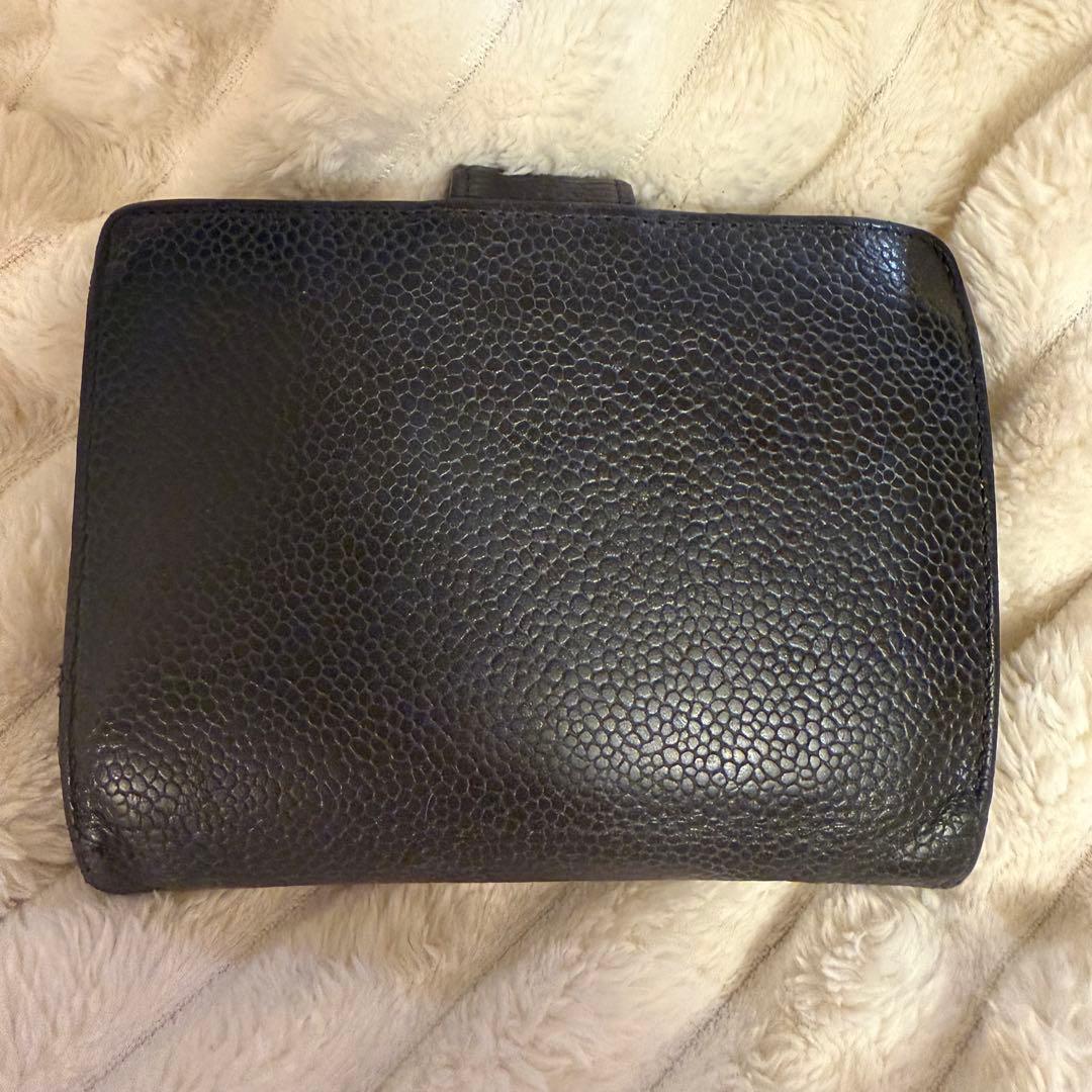 CHANEL シャネル　ブラックレザー 二つ折り財布　がま口　黒