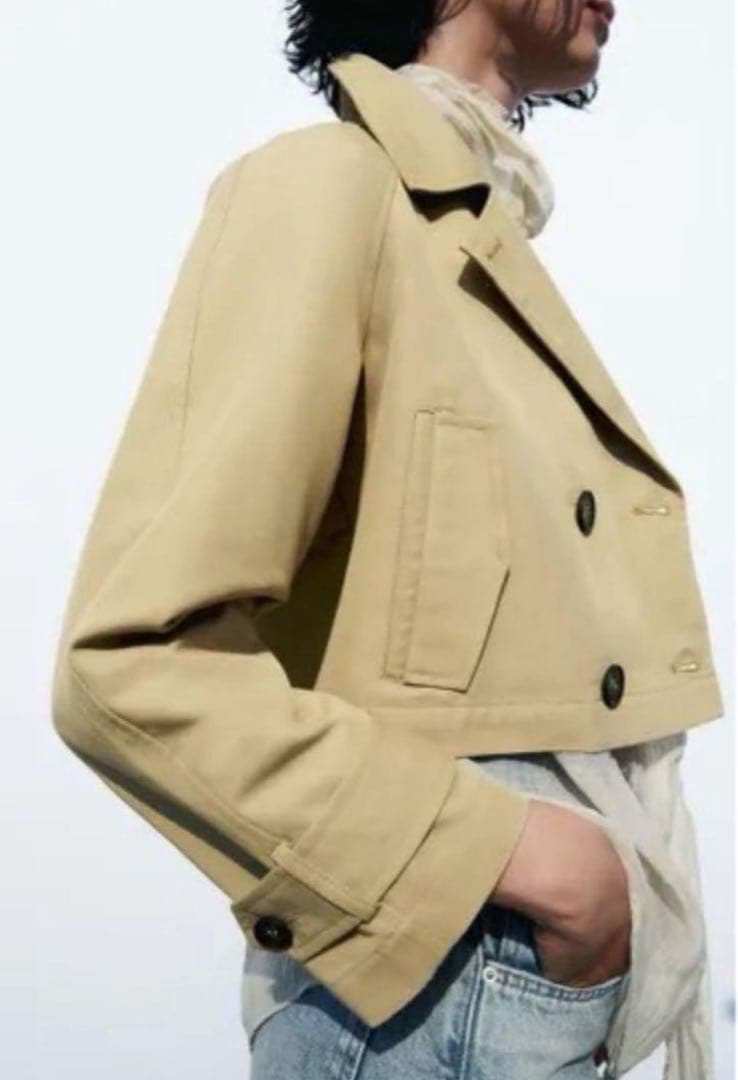 新品 ZARA 定価8,590円 ショート トレンチコート L ラスト1点♪