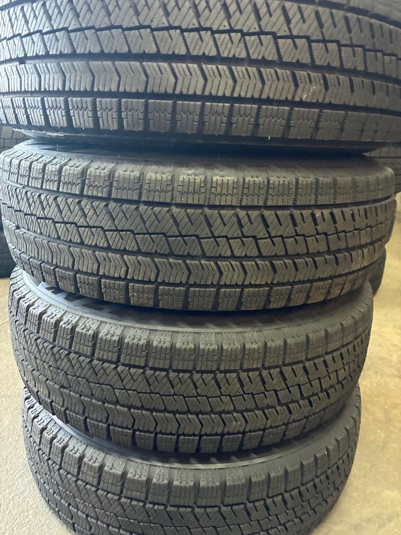 175/70R14スタッドレスセット❗️