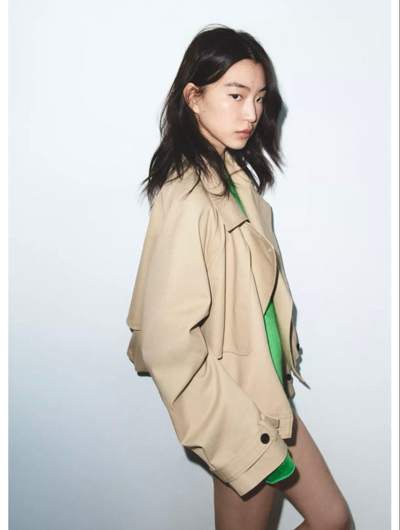 タグ付き新品★ZARAのショートバルーントレンチコート★Lサイズ★コムギ色★完売