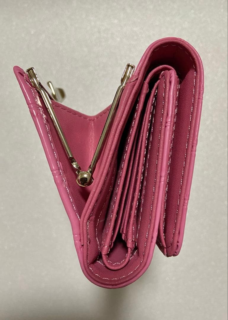 【新品・希少カラー】Vivienne Westwood 三つ折り財布 ピンク