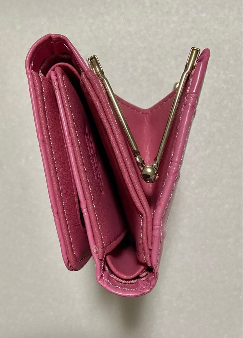 【新品・希少カラー】Vivienne Westwood 三つ折り財布 ピンク