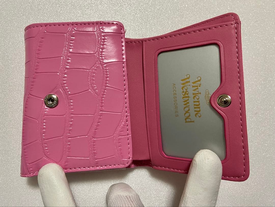 【新品・希少カラー】Vivienne Westwood 三つ折り財布 ピンク