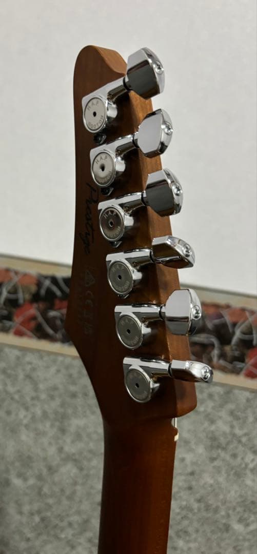 美品　Ibanez AZ2204B Prestige