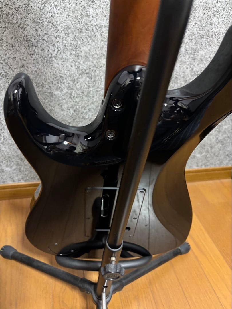 美品　Ibanez AZ2204B Prestige
