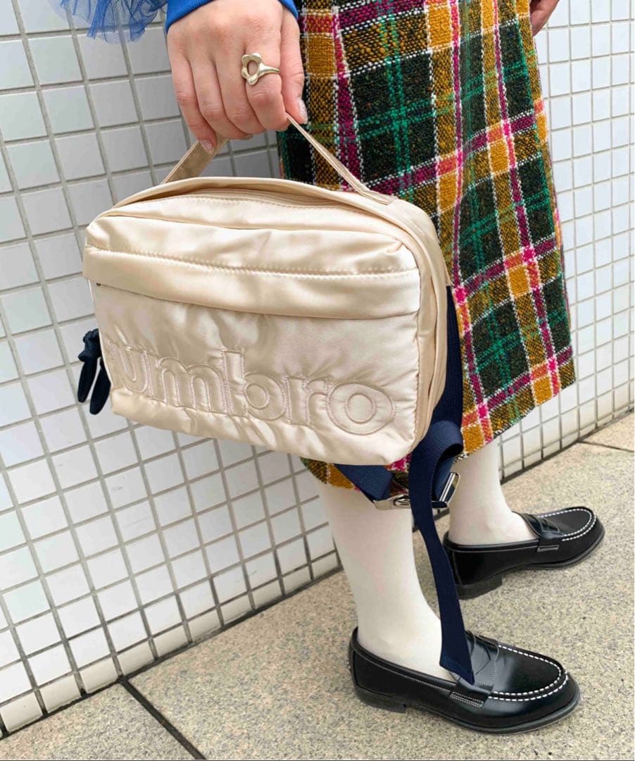※タグ付き新品未使用※ [UMBRO×Casselini]イージーウエストバッグ