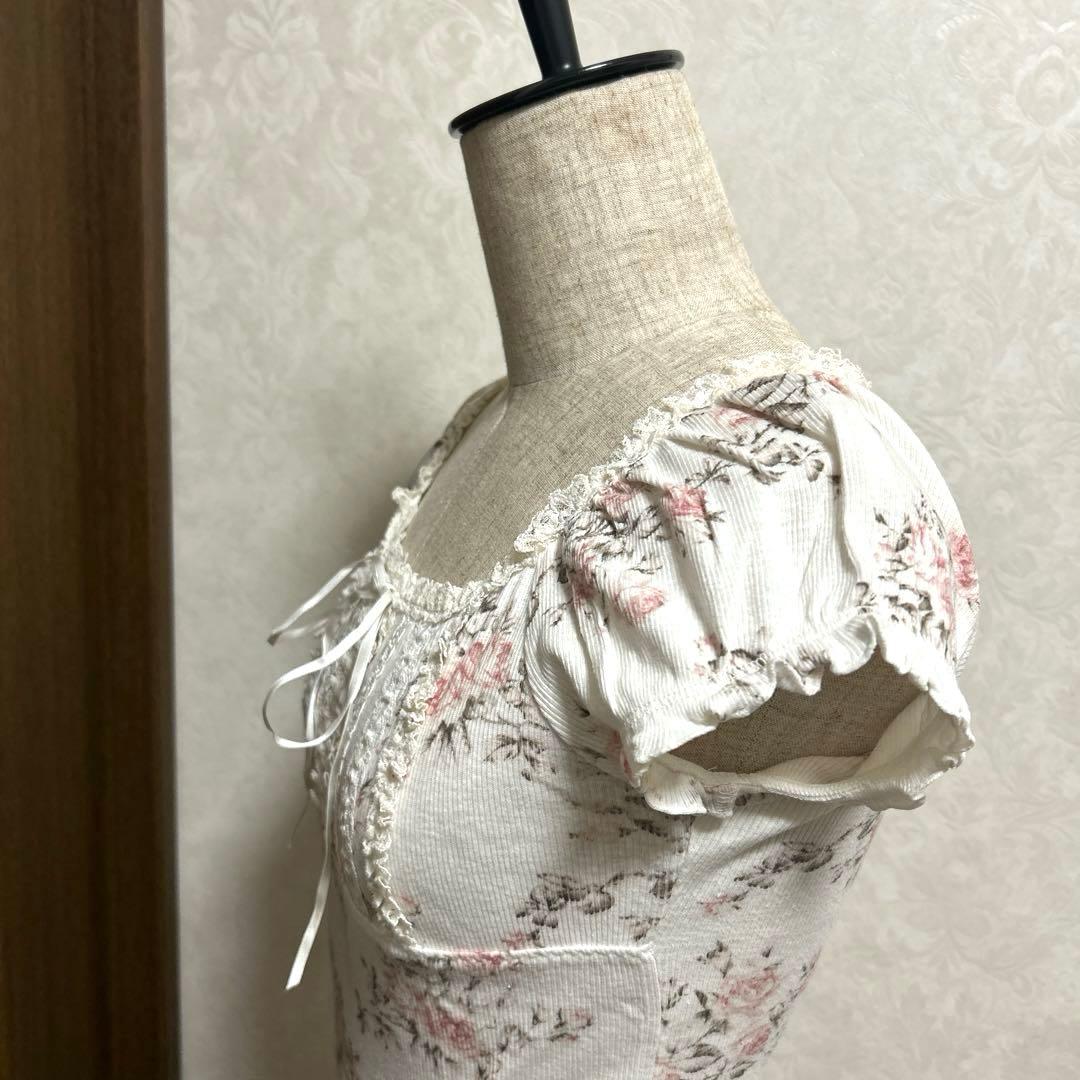 L'EST ROSE 花柄♡レース♡リボン♡パフスリーブ カットソー❤︎可愛い系