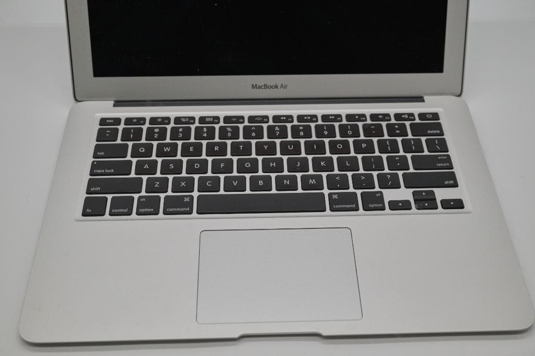 すぐに使用できる! ノートPC macOS High Sierra Apple