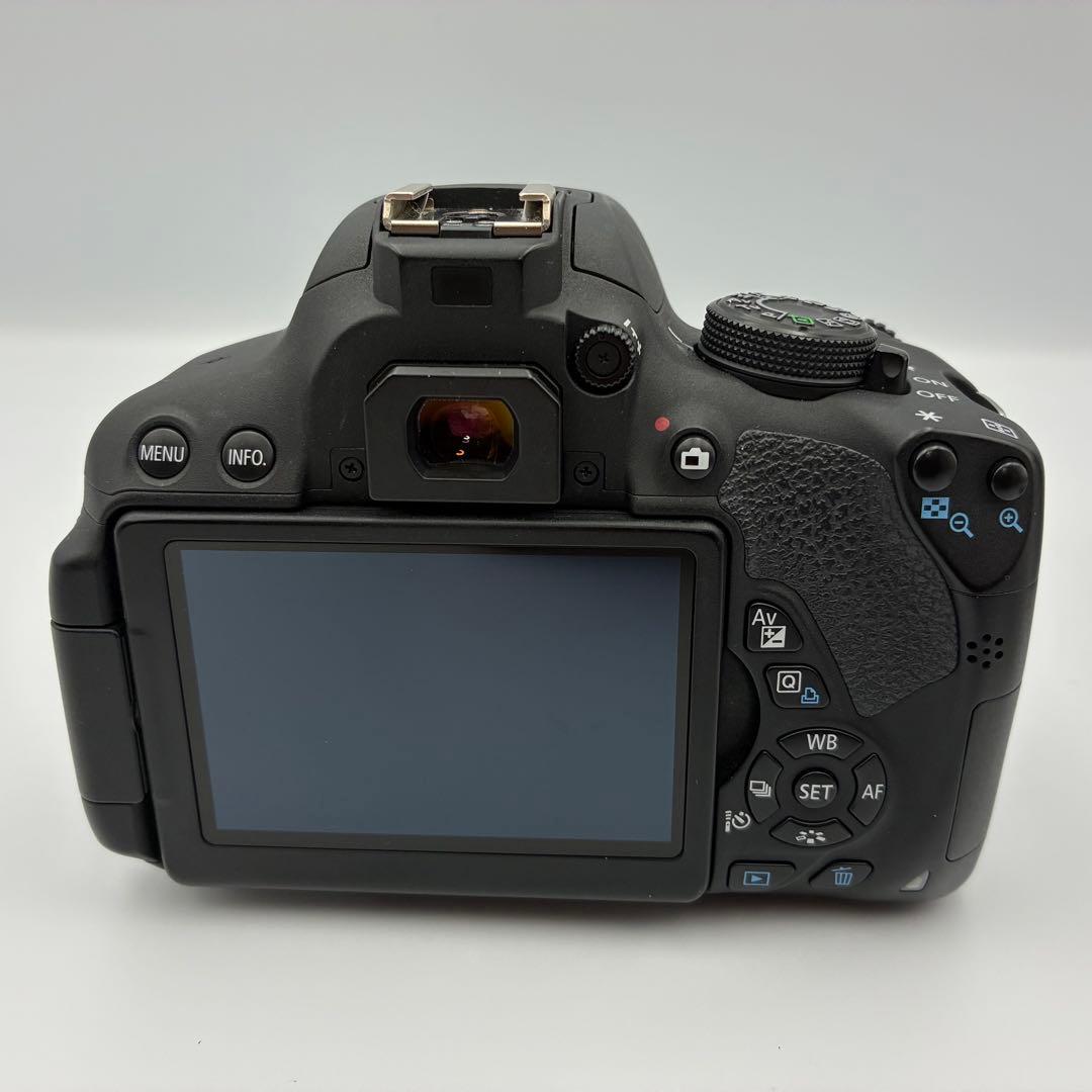 ⭐︎美品⭐︎ Canon EOS kiss X7i STMレンズ 一眼レフ