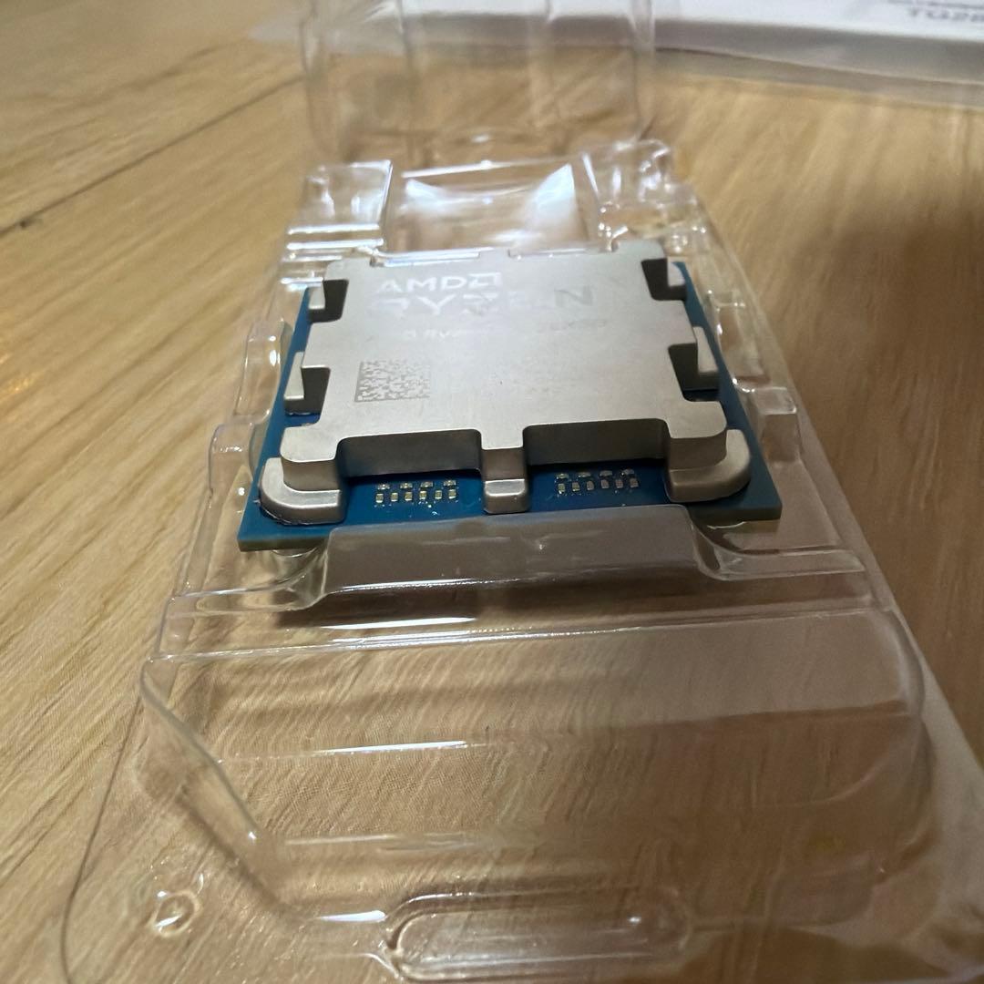 え*ぃ様 AMD Ryzen 9 7950X 3D CPU 本体のみ