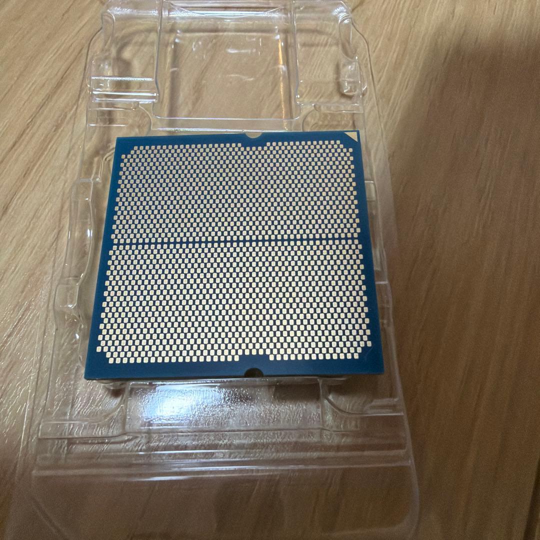え*ぃ様 AMD Ryzen 9 7950X 3D CPU 本体のみ