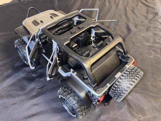 ポ*中様 MN128改 1/12スケール 4WD RCクローラー オープントップ