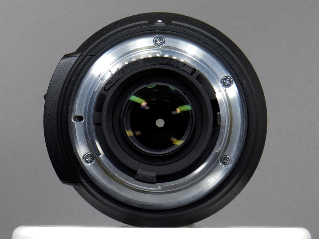 Nikon AF-S DX 18-200mm 3.5-5.6 G VR　中古美品