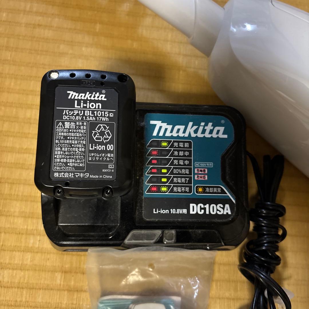 Makita CL107FD コードレス掃除機 マキタ