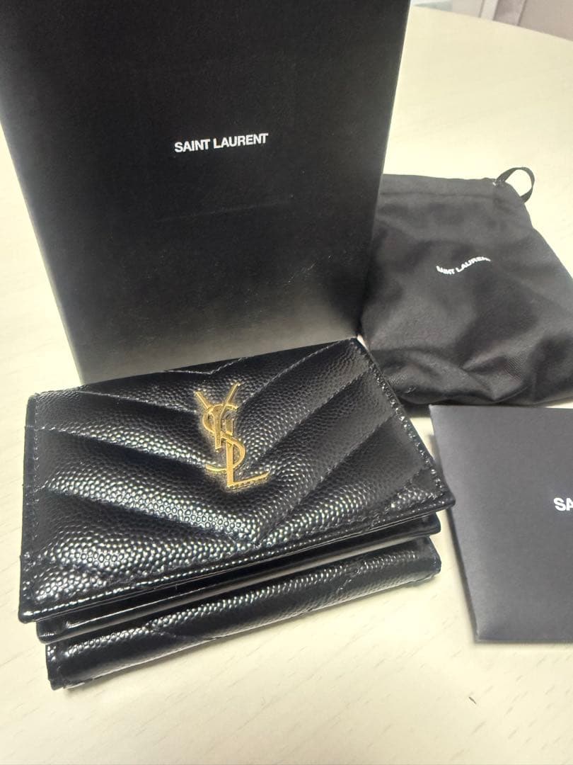 今週限定価格！！　サンローラン　YSL 三つ折り財布　財布　美品
