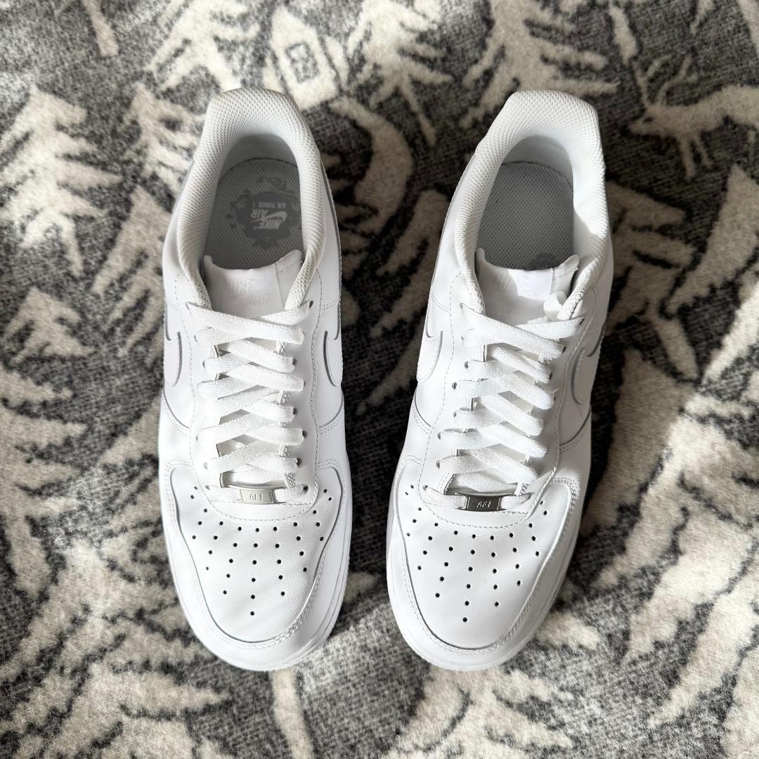 美品 Nike Air Force 1 '07 ホワイト US9 1/2 ナイキ