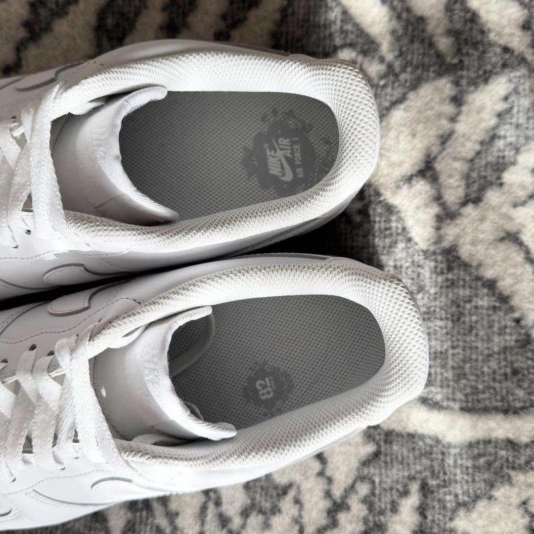 美品 Nike Air Force 1 '07 ホワイト US9 1/2 ナイキ