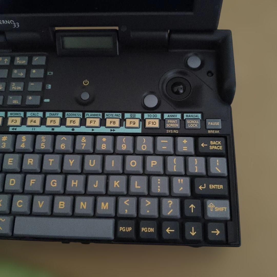 Olivetti QUADREN S3 パソコン