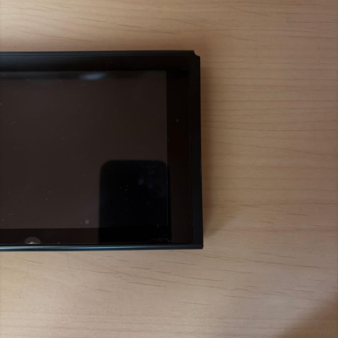 ニンテンドースイッチ　本体および付属品