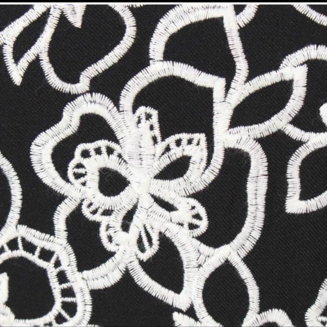 ローズティアラ　rose tiara 38サイズ　黒長袖フラワー刺繍ワンピース