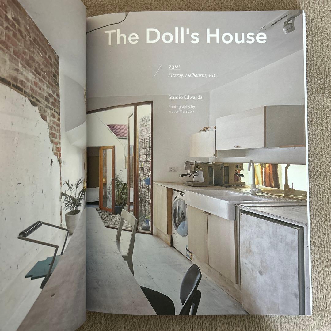 洋書 Small House Living Australia