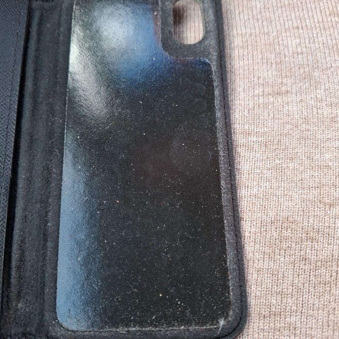 Louis Vuitton iPhone10 Xs用手帳型ケース2個まとめ売り
