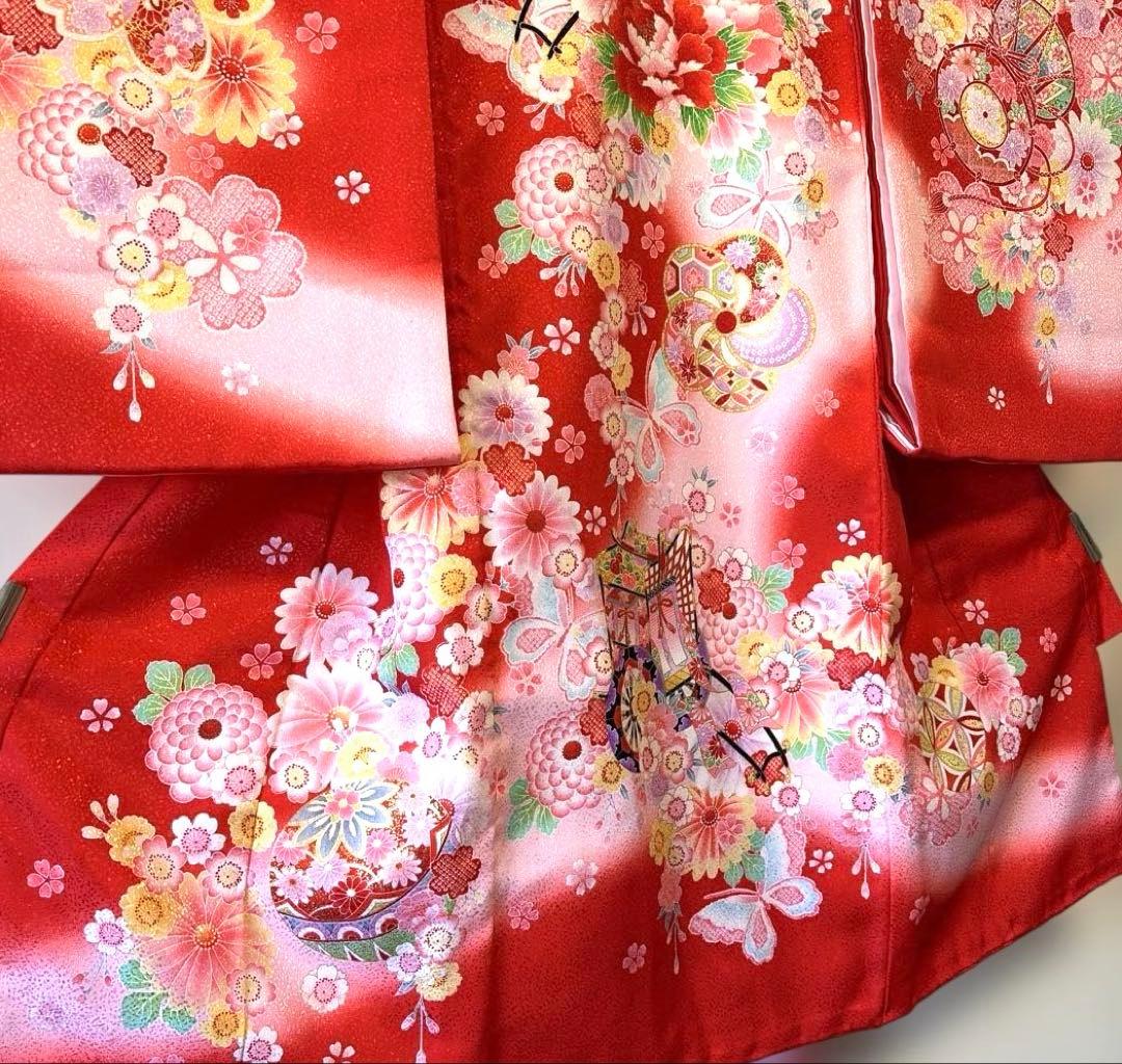 □ 美品女児用　お宮参り　掛け着　初着　手毬　御所車　桜　梅　赤系