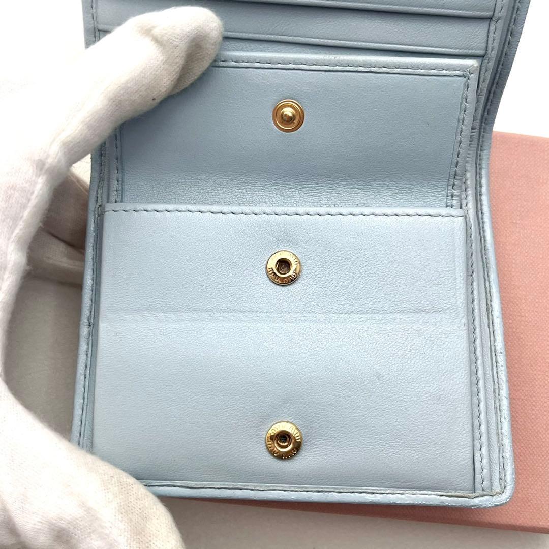 miu miu ミュウミュウ マテラッセ 二つ折り財布 付属品完備　0222-②