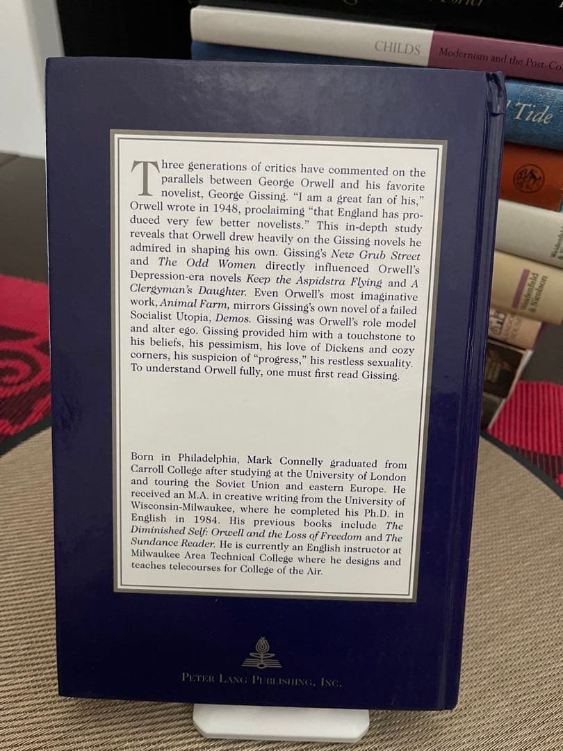 洋書 Orwell and Gissing by Mark Connelly