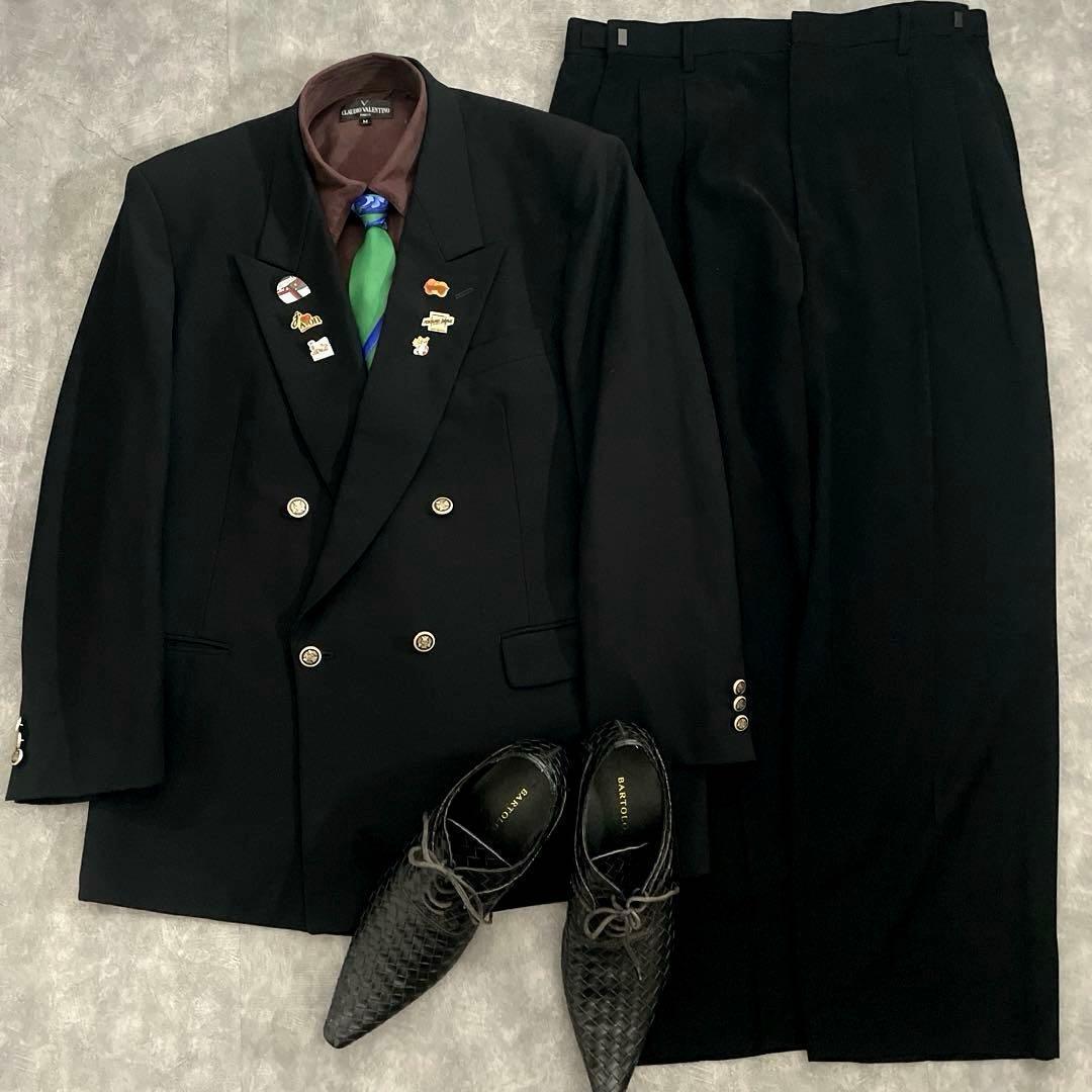 極上ウール ダブルブレストスーツ × GIANNI VERUSACEネクタイ