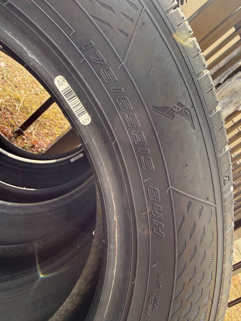 GOODYEAR 175/65/15インチ タイヤ