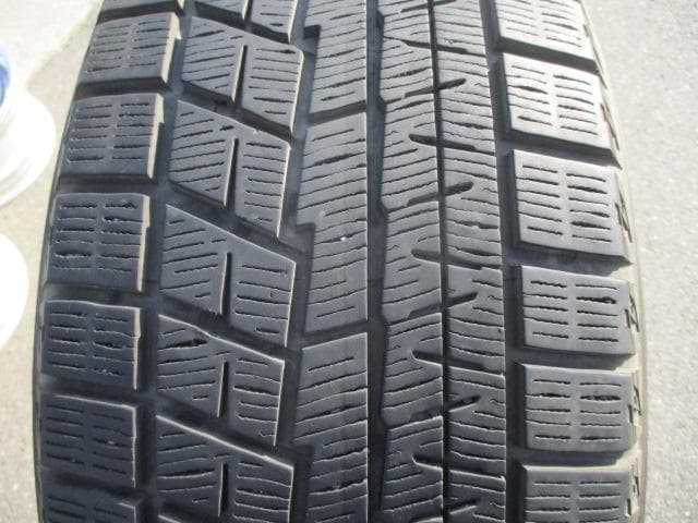 送料込み☆良品ヨコハマ　スタッドレス　215/55R17　4本セット