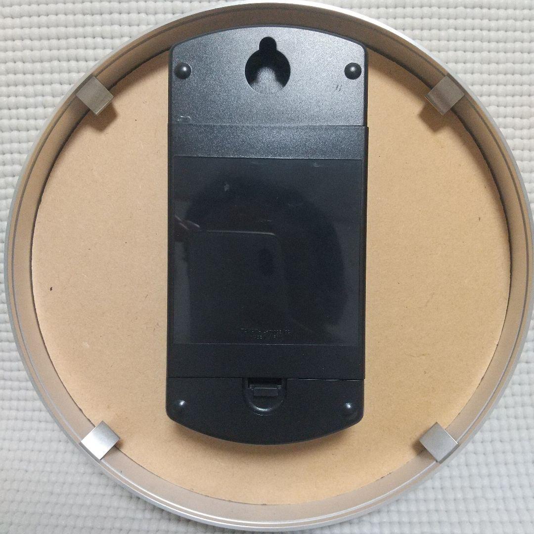 北欧モダン♪定価1万3千円 deuxC ドゥセー 掛け置き電波時計 アルミ製